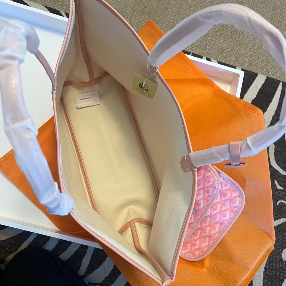 Pink Designer Tote Bag - Picture 2 of 2